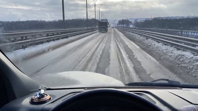 БЕЗДОРОЖЬЕ В КАЛУГЕ НА ГАЗЕЛИ