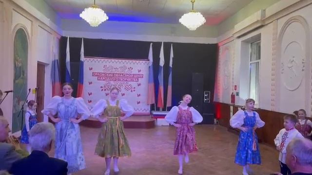 В цветочном саду