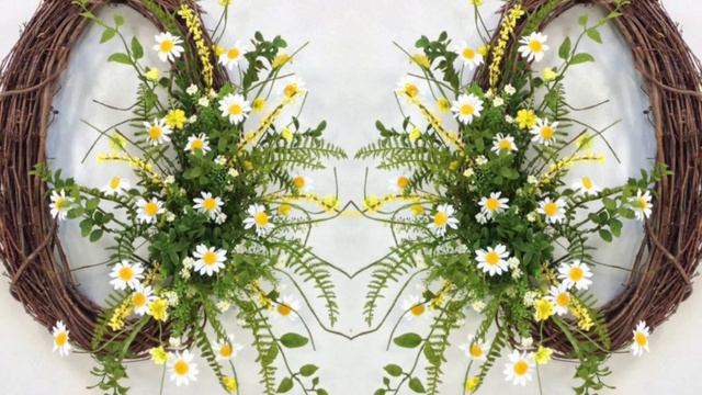 Modern Flower Arrangement //Holiday Flowers Home Flower Decorating With Life Quotes