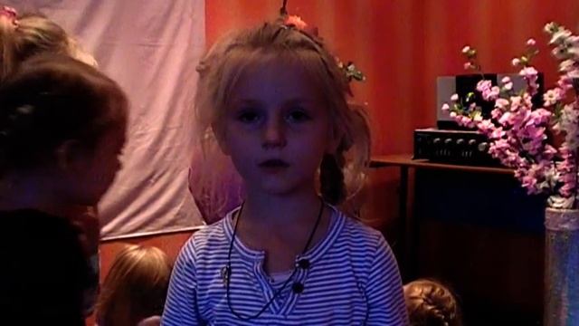 Малиновое мороженое-солистка Даша