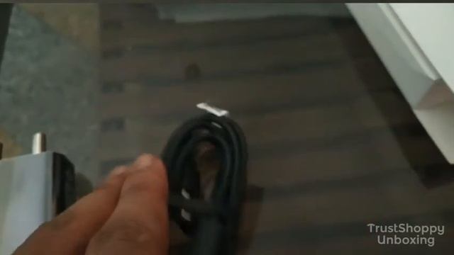 Mi 2a Fast Charger With Cable Unboxing 2021 #trustshoppy #unboxing #mifastcharger #xiaomiindia #mi