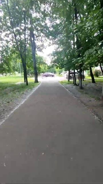 Пешком от метро