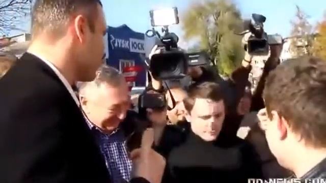 Проплаченые студенты ничего не могли ответить Кличко!