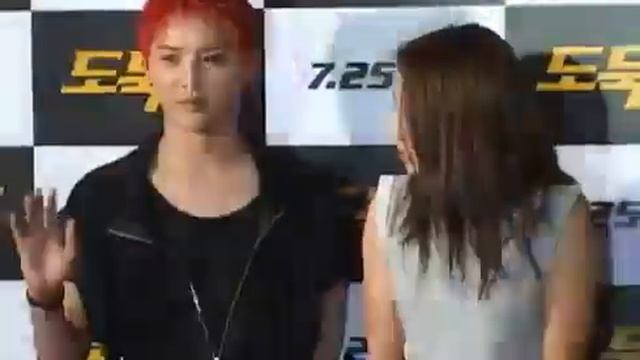 Kim Junsu and Song Ji Hyo at 'The Thieves' VIP Premiere