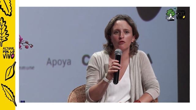 Los Derechos De La Naturaleza (traducida Al Francés)