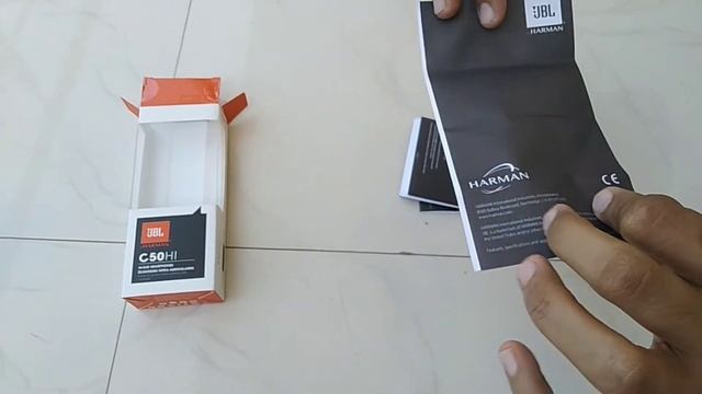 JBL C50HI Earphone Unboxing, Blue Colour, Harman Music. Best Non Chinese Brand.