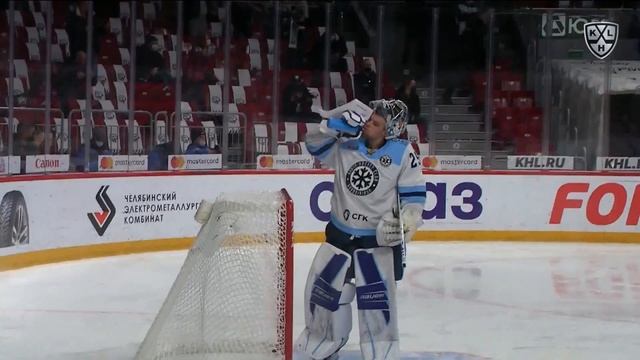 Kalinin Scores From The Crease Again