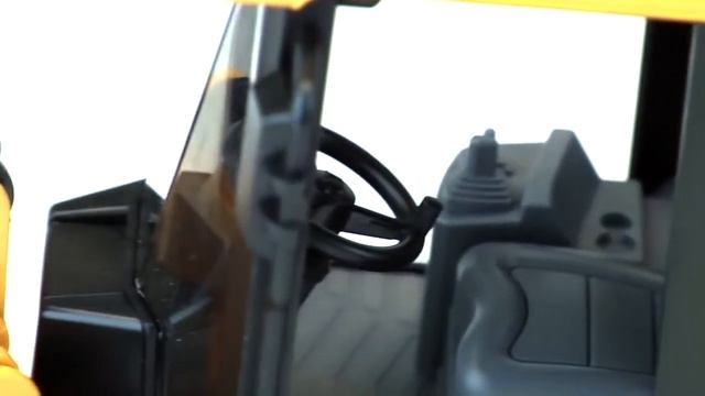 Bruder CAT Wheel Loader #02442