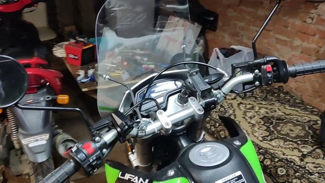 установка щитка ветрового lifan x pect 250