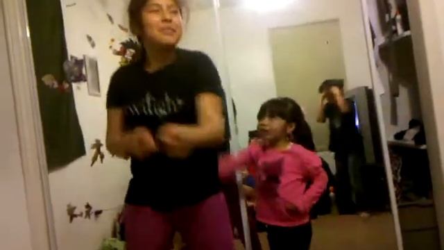 Nicki Minaj Kids Dancing