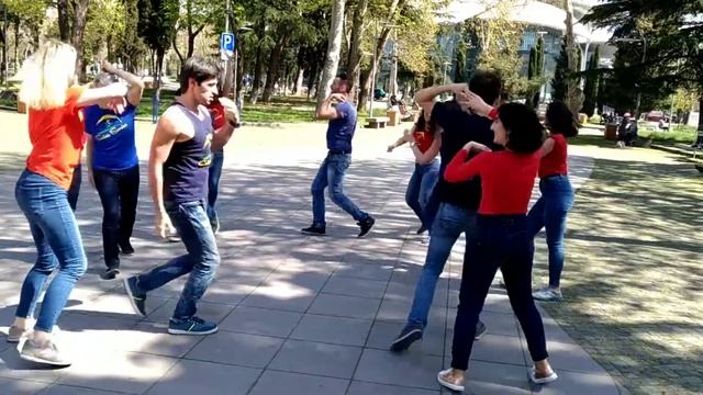 International Rueda De Casino Multi FlashMob Tbilisi Georgia) 07/04/2018