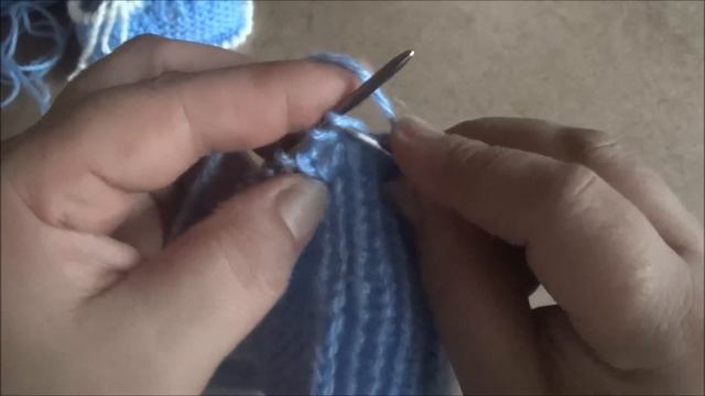 Голубые пинетки спицами. Часть 2. Knitting Booties For The Baby