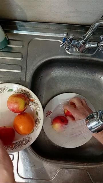 С ПАРШИВОЙ ОВЦЫ 🐏.