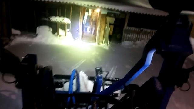 ночная уборка снега