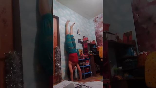 По просьбе подпищиков делаю стойку!!!!