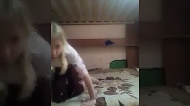 Как сесть на шпагат