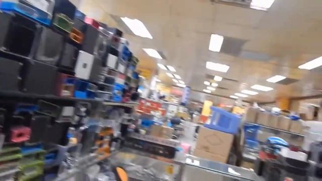 Гуляем по радиорынкам Шенчженя