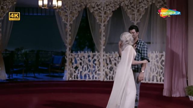 Цветок и камень