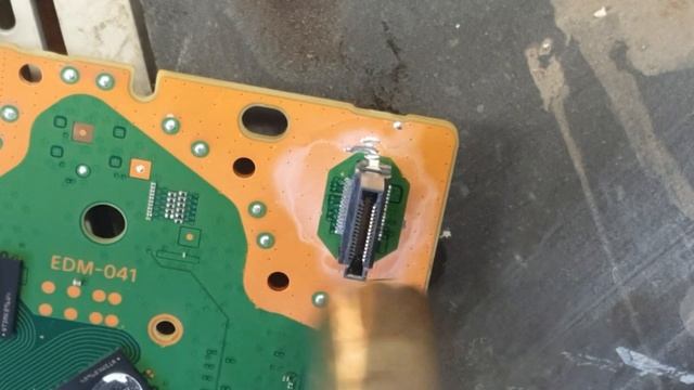 Playstation 5 Slim после падения😳