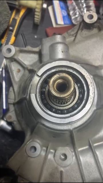 скайвей 650. При сборке не забываем проставочное кольцо во вторичном валу🤘😂🛵