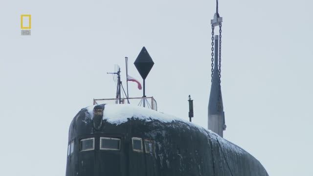 Мега слом. Американский фильм об утилизации Акулы.