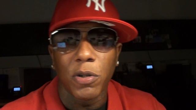 Motorola Photon Vs HTC Evo 3D