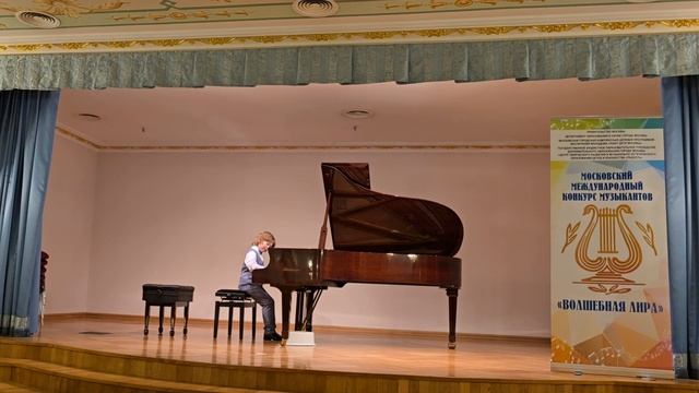 Тарантелла, С.Прокофьев, исполняет Константин Цирин, 6 лет