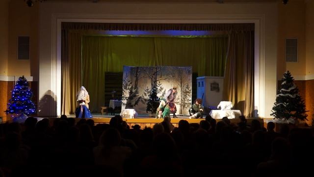 Народный театр На Валу - спектакль Морозко, руководитель Буракова Ольга Анатольевна