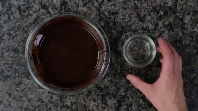 How To Make Cake Pops: Tips & Decorating Techniques  | Cake Decorating Tutorial