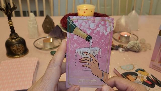 ✨️🔮 Tinseltown Tarot 🔮✨️