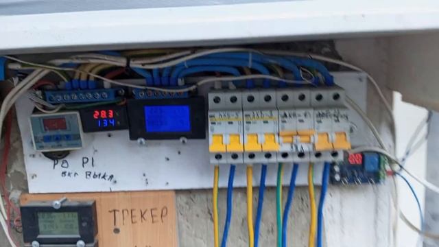 Полезный прибор( вольтметр) для АКБ.