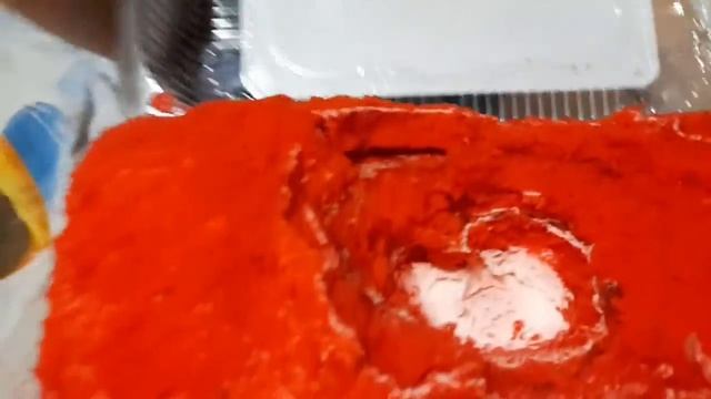 играем с Алиской, сладости, даделали штукатурку на кухне.