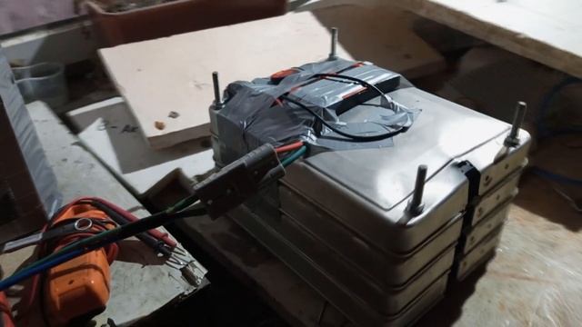 Тест ёмкости АКБ (проработали 3 года в резерве)