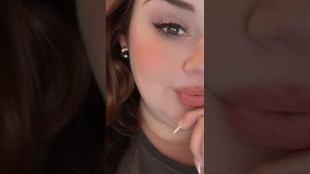 SAYRA Biography, Wiki, Plus Size Model, Age, Lifestyle And More