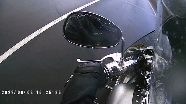 Прохватили пару сотен, солнце и дождь небольшой...