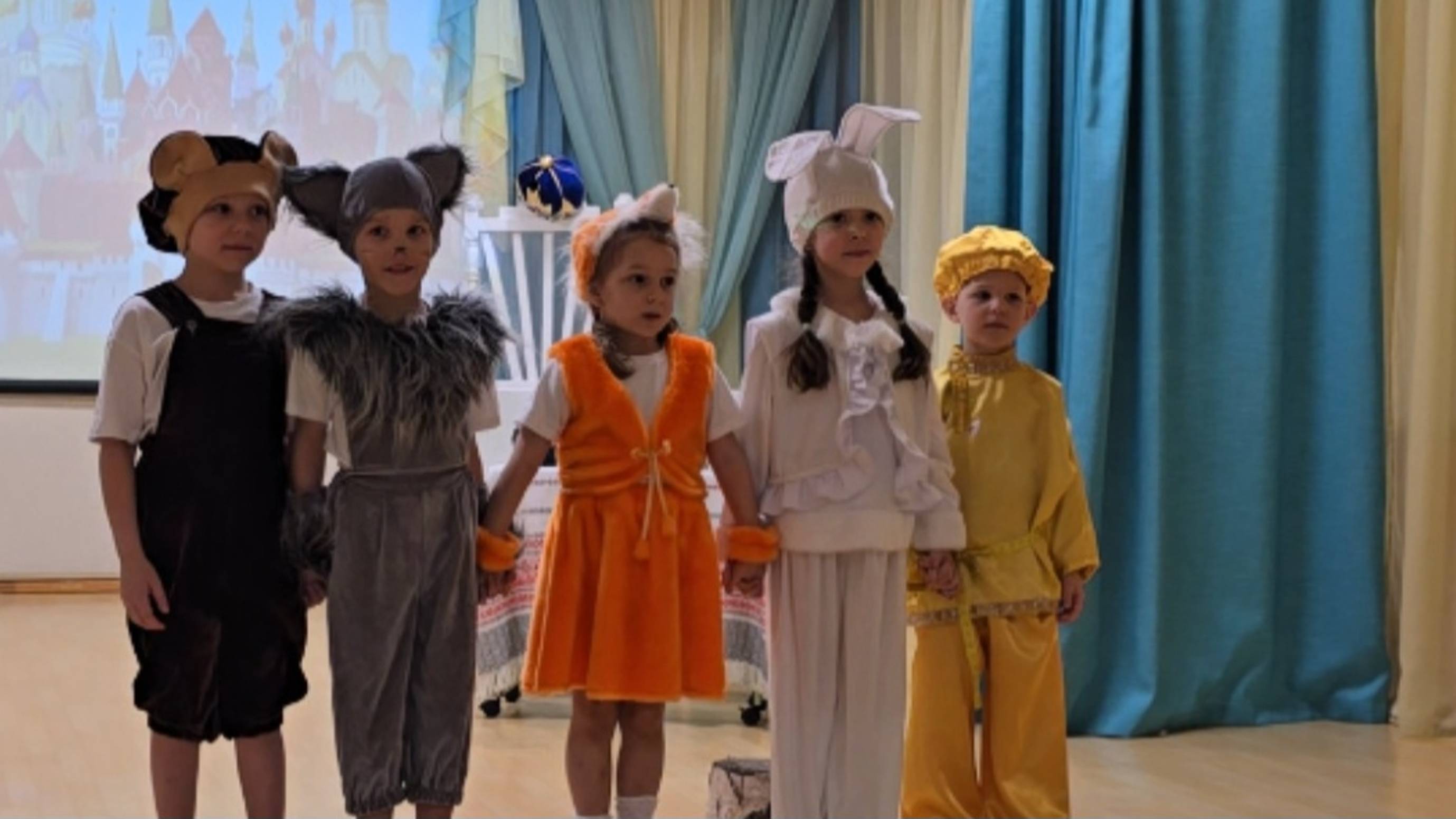 В театр играем - речь развиваем