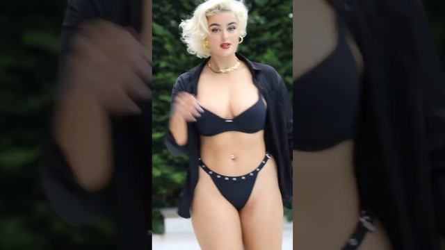 STEFANIA FERRARIO  Body Positive Model Animal Rights Activist