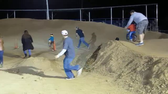 BMX Rowdy @ Black Mountain Track