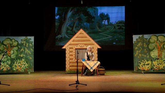 Красня Шапочка, трое волчат и золотое правило