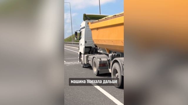 Водитель Mercedes Actros: Ты всё ещё снимаешь клемму? Срочно смотри!