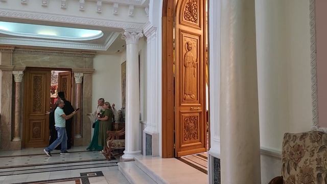 Иконы Сошествие Святого Духа на апостолов - в церкви Патриарха Иерусалимского