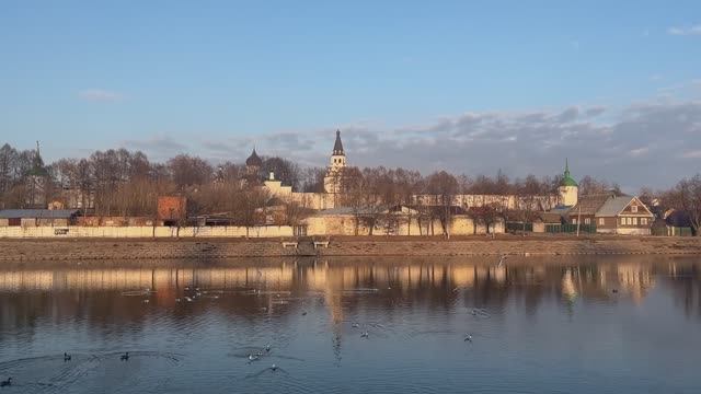 998c2225f74d3601738e4a3090e79034