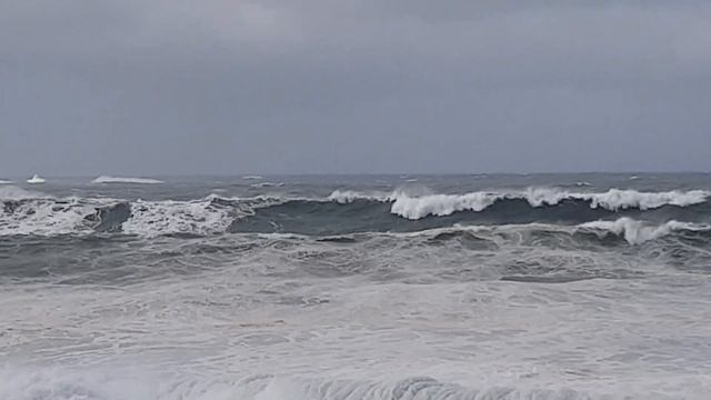 Borrasca Domingos rompeolas Bayona 🏖 Juan Playas 🏝
