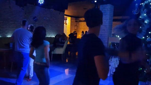 20200104 203050 я и Таня, Анапа, сальса