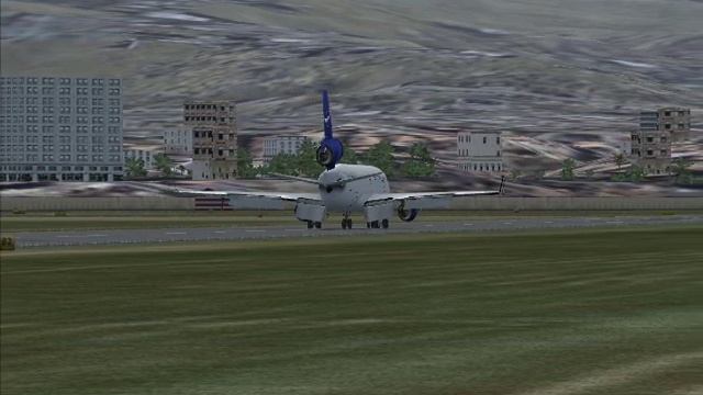 PMDG MD-11F Syrian Air Cargo Landing Yerevan