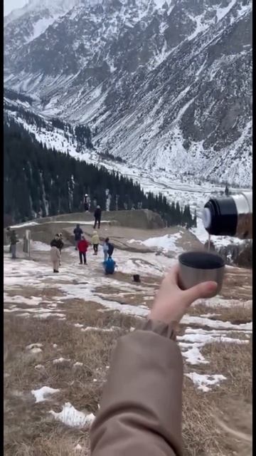 Горячий чай зимой #kyrgyzstan #mountains