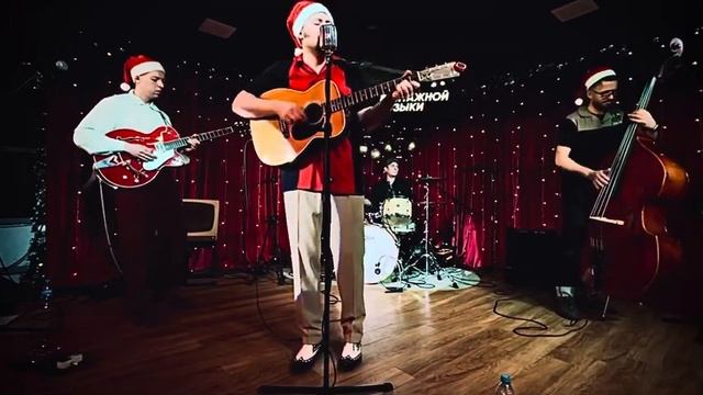 Mighty Ducks - Indian Joe