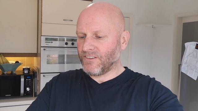 NEW BBQ RIB RACK | ICELAND | FOOD REVIEW | UNBOXING & SHOUTOUTS