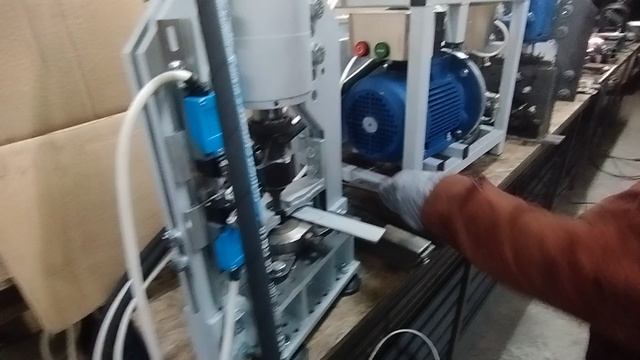 Обзор на Станок пробивной гидравлический 16тонн Катико