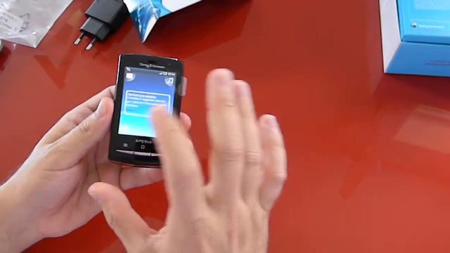 Unbox Sony Ericsson X10 Mini Pro Eng